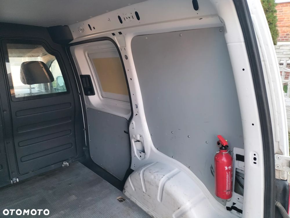 Volkswagen Caddy - 19