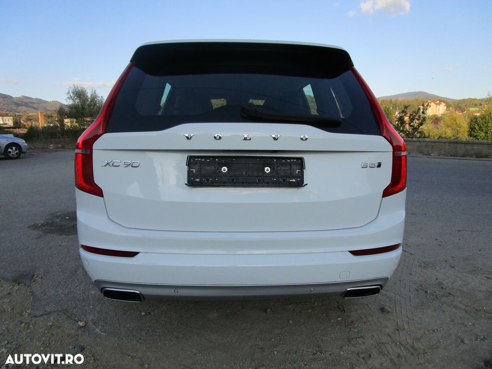 Volvo XC 90 B5 MHEV AWD 5 locuri Momentum Pro - 11