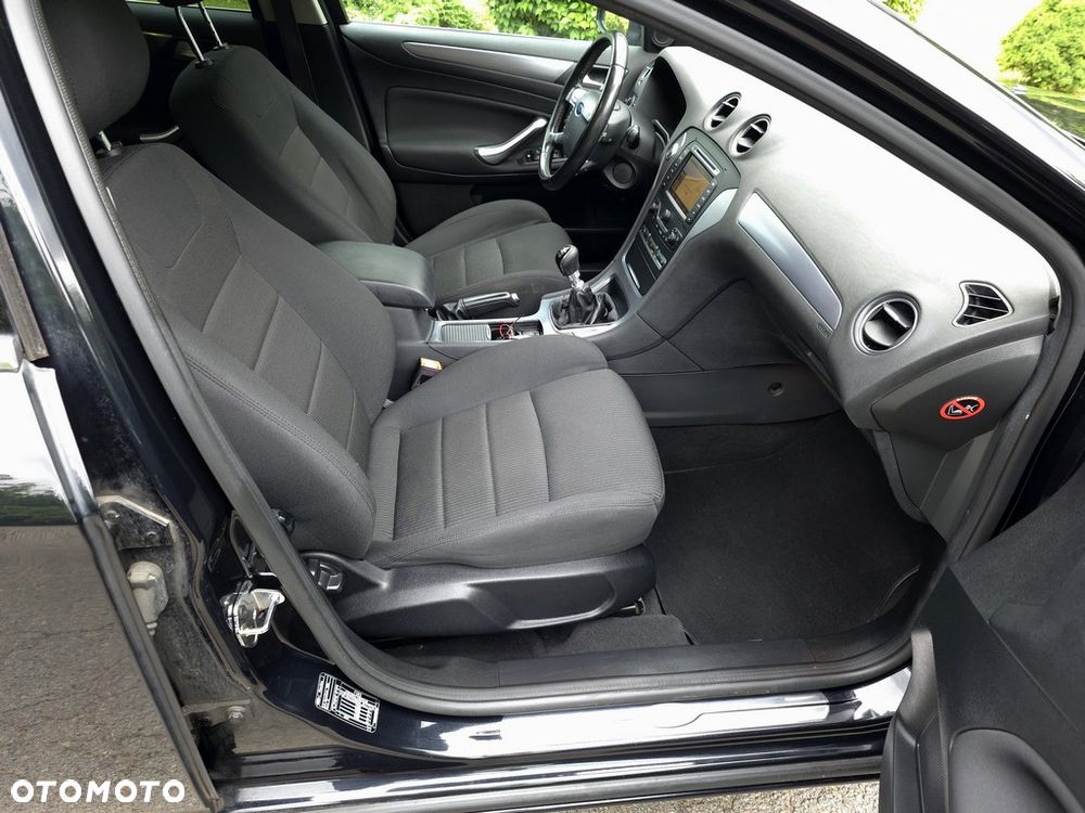 Ford Mondeo 2.0 TDCi Titanium - 8