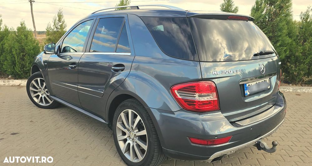 Mercedes-Benz ML 300 CDI BlueEfficiency Aut - 3