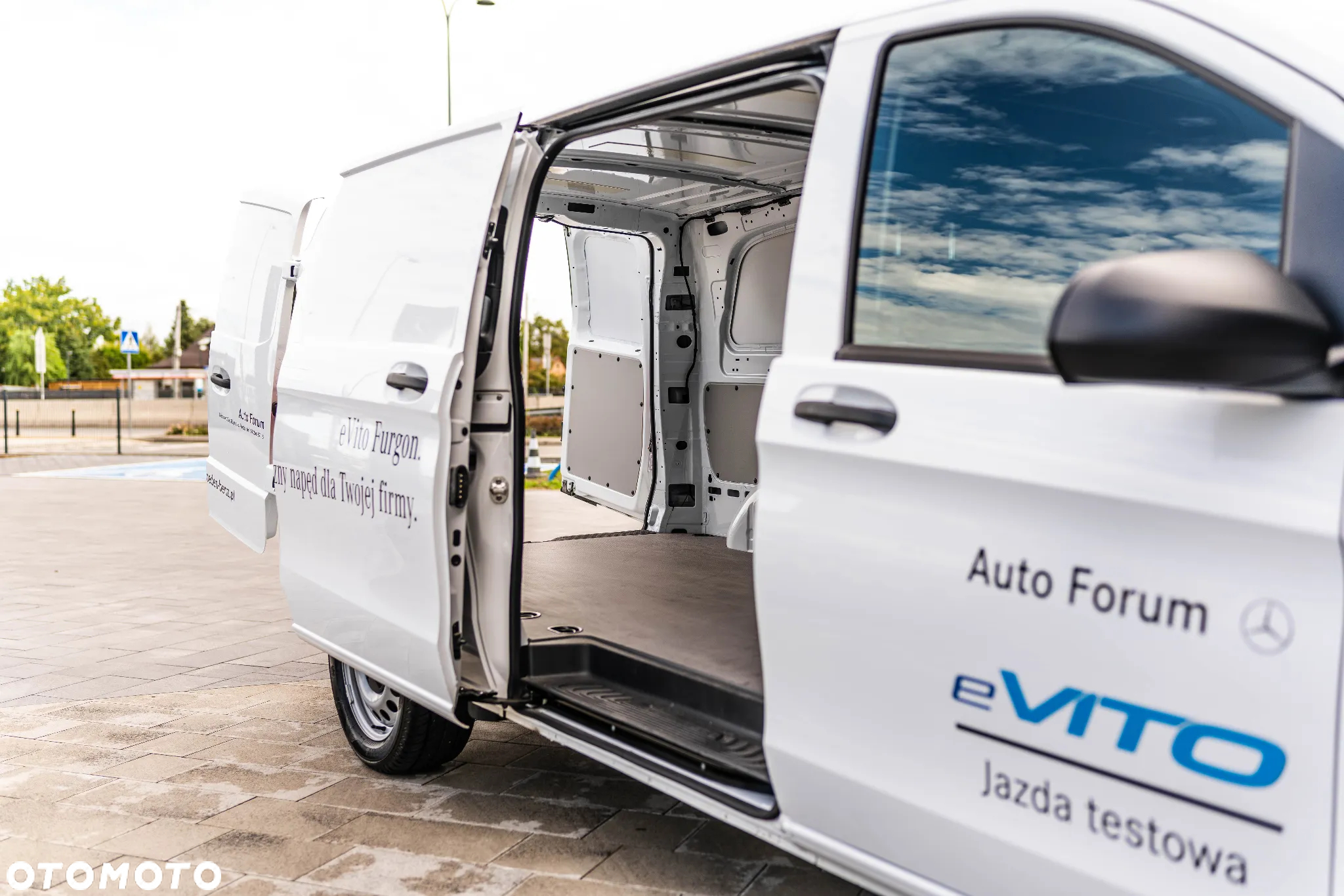 Mercedes-Benz eVito - 26
