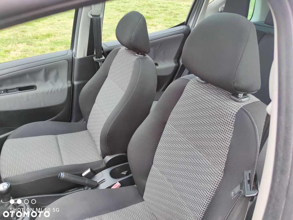 Peugeot 207 95 VTi Filou - 23