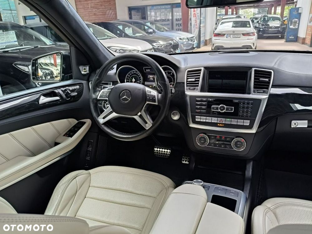 Mercedes-Benz GL 63 AMG - 29