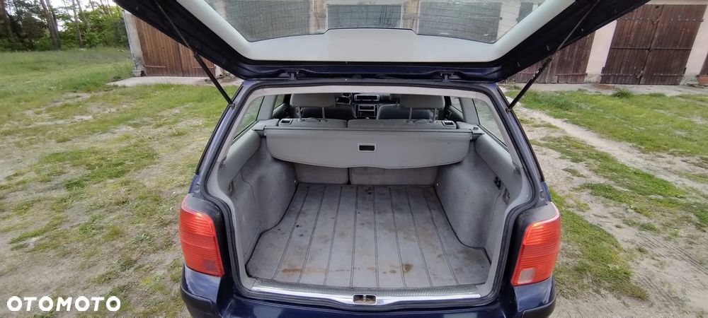 Volkswagen Passat 1.9 TDI - 24