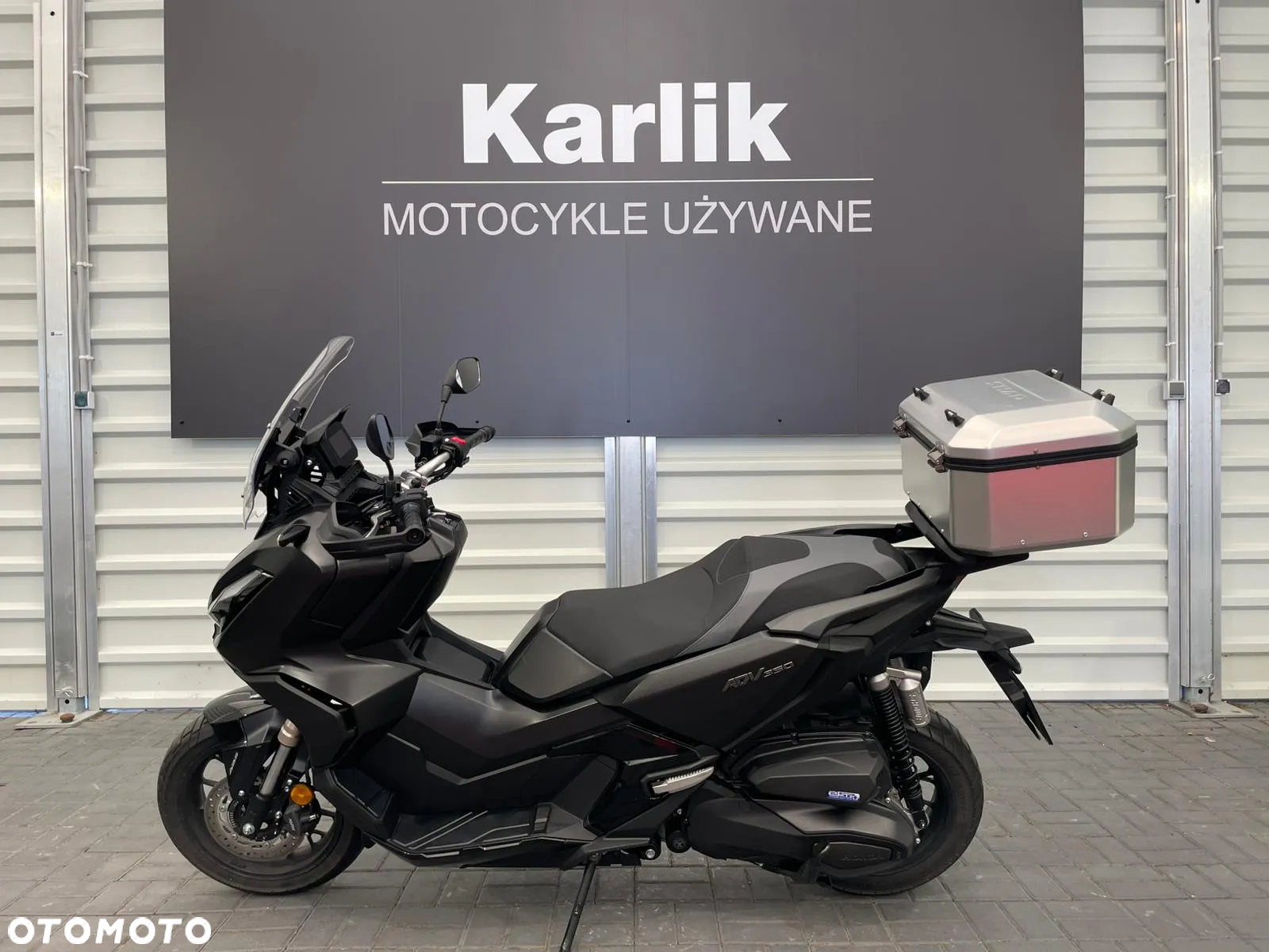 Honda ADV350 - 6