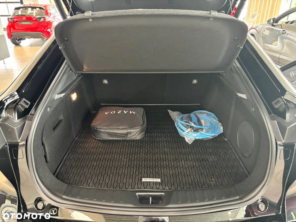 Mazda 6e 68.8kWh Takumi Plus - 25