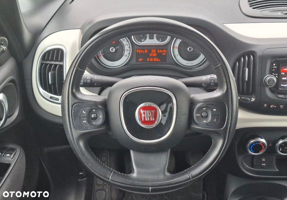 Fiat 500L - 24