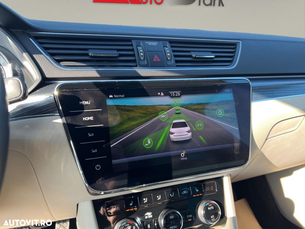 Skoda Superb 2.0 TSI 4X4 DSG Laurin & Klement - 28