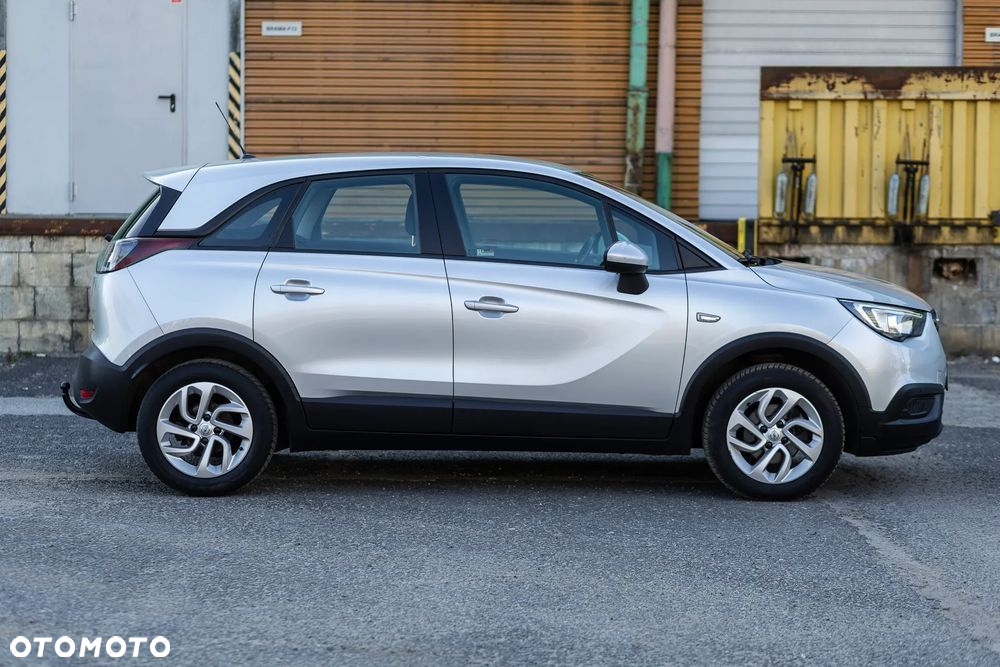 Opel Crossland X - 10