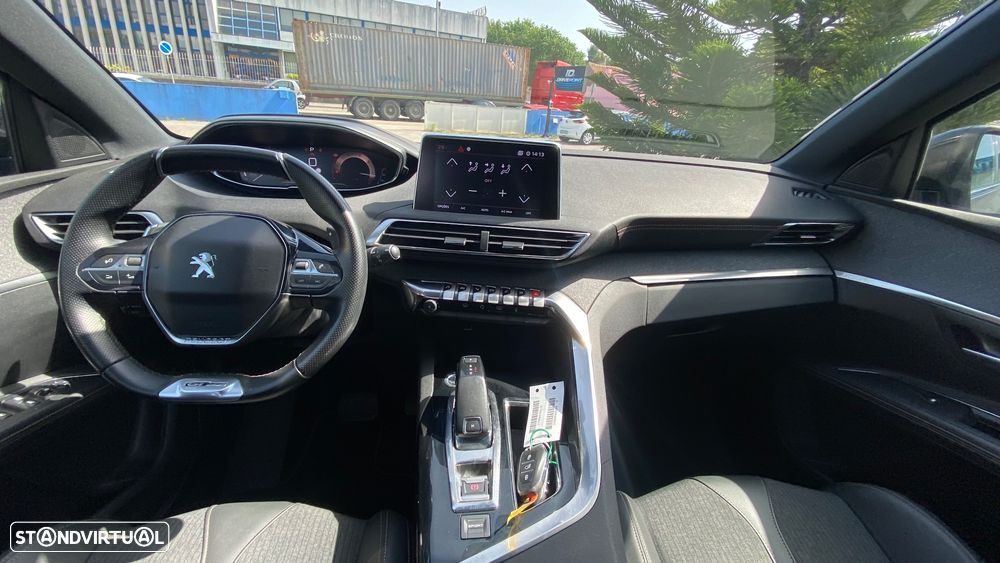 Peugeot 5008 1.5 BlueHDi GT Line EAT8 - 29