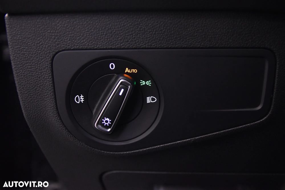 Volkswagen Tiguan - 16