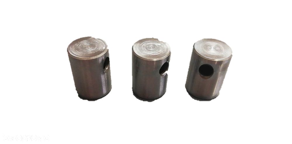 KUBOTA Z602 CZĘŚCI WTRYSKIWACZ WAŁ GŁOWICA POMPA OBUDOWA - 15