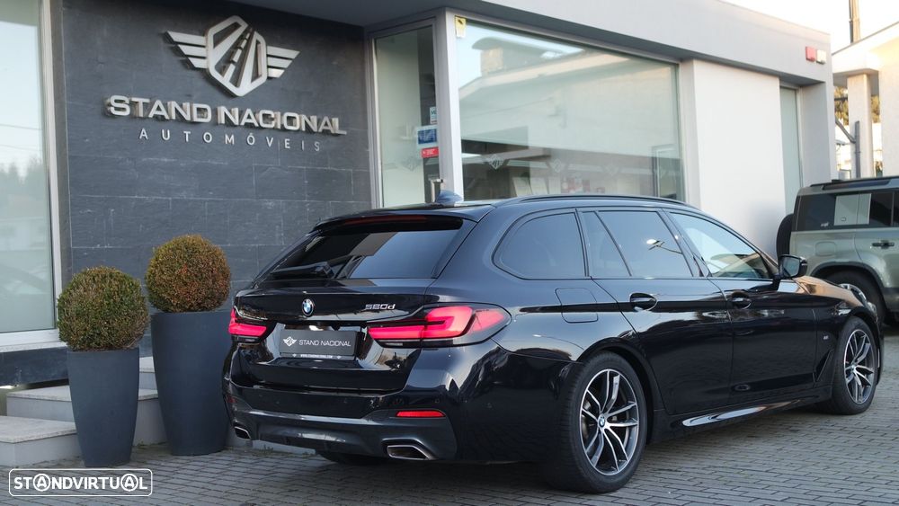 BMW 520 d Pack Desportivo M Auto - 4