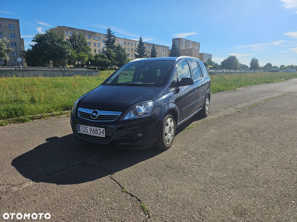 Opel Zafira 1.6 Cosmo - 2