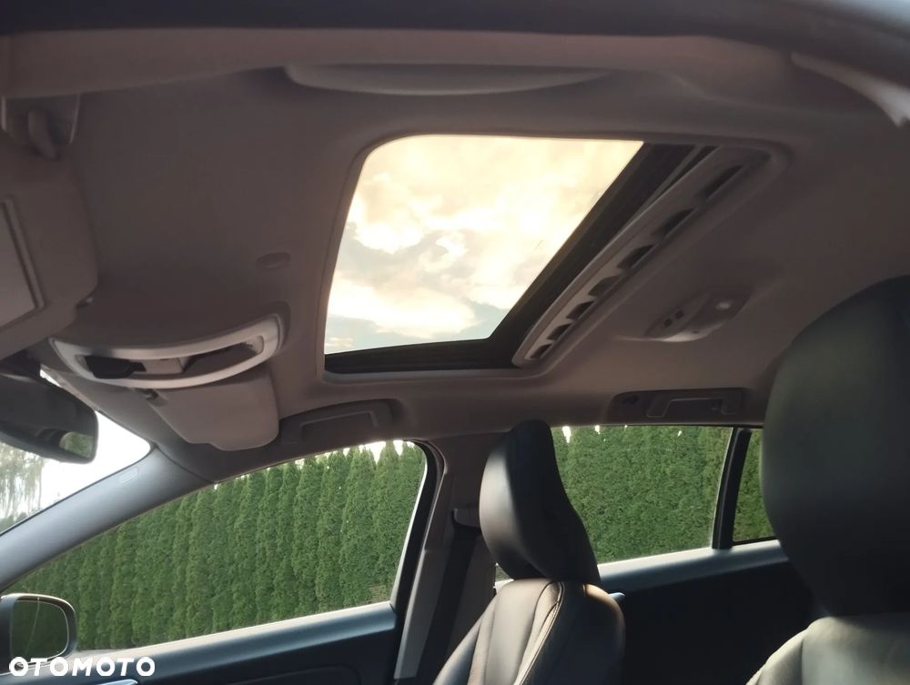 Volvo V60 - 26