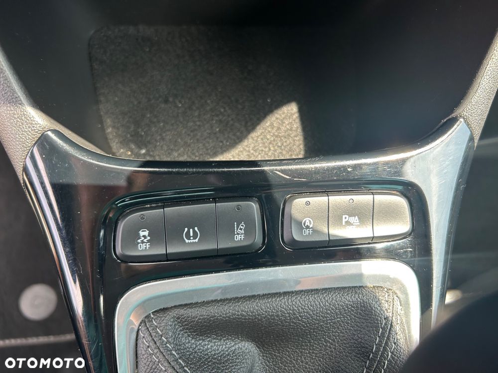 Opel Crossland X - 13