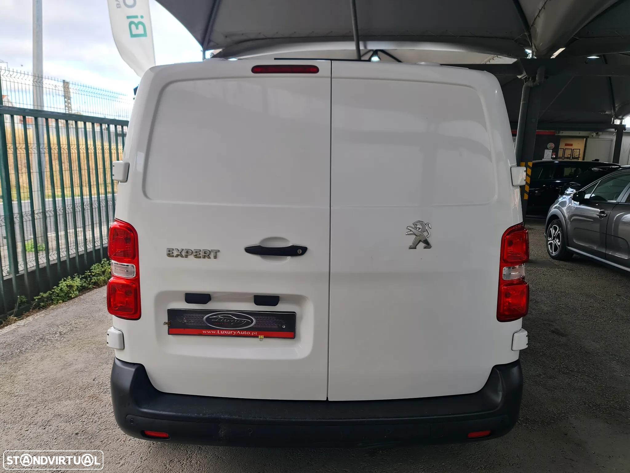 Peugeot EXPERT 2.0 HDI AUTOMÁTICA * IVA DEDUTÍVEL * - 7