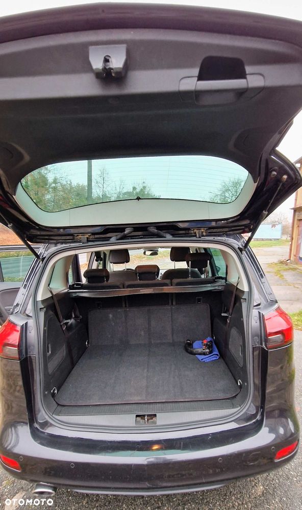 Opel Zafira - 7