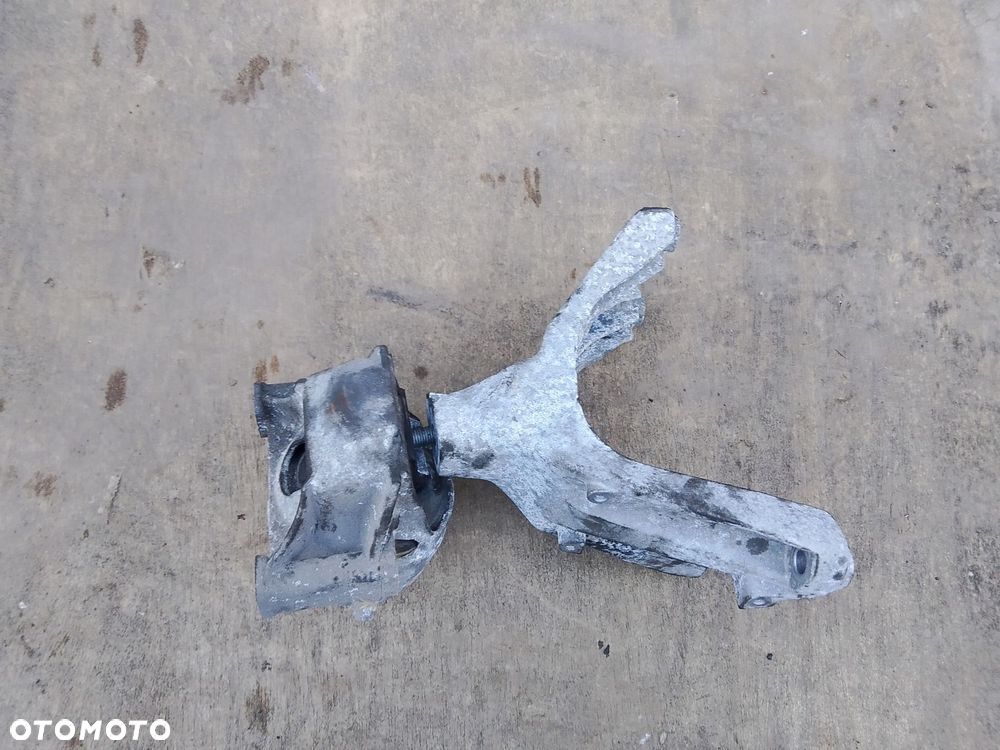 łapa poduszka silnika audi a4 b8 8r0199381 - 2
