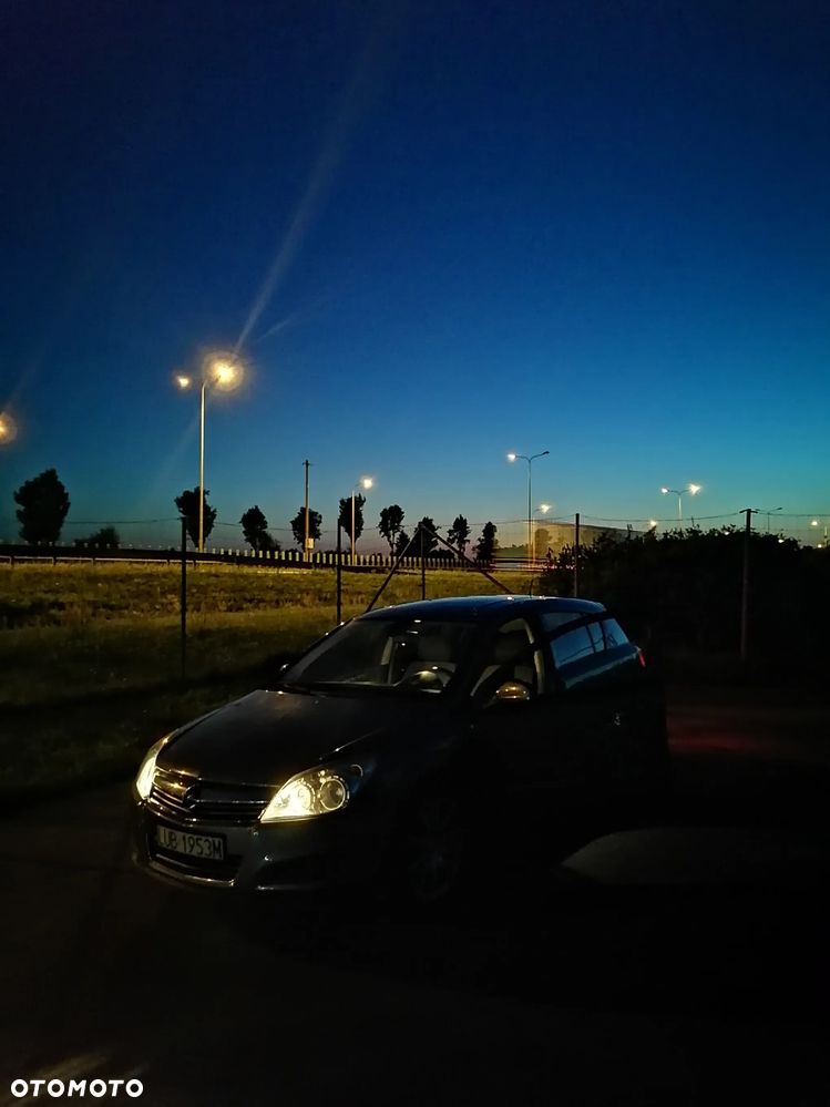 Opel Astra 1.9 CDTI Elegance - 8