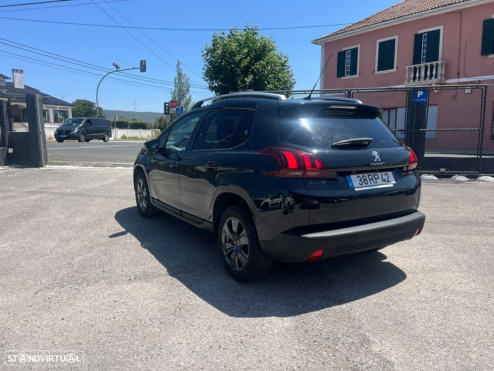 Peugeot 2008 1.6 BlueHDi Style - 16