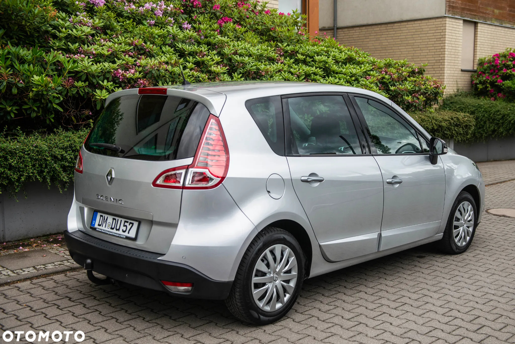 Renault Scenic 1.9 dCi Emotion Plus - 4