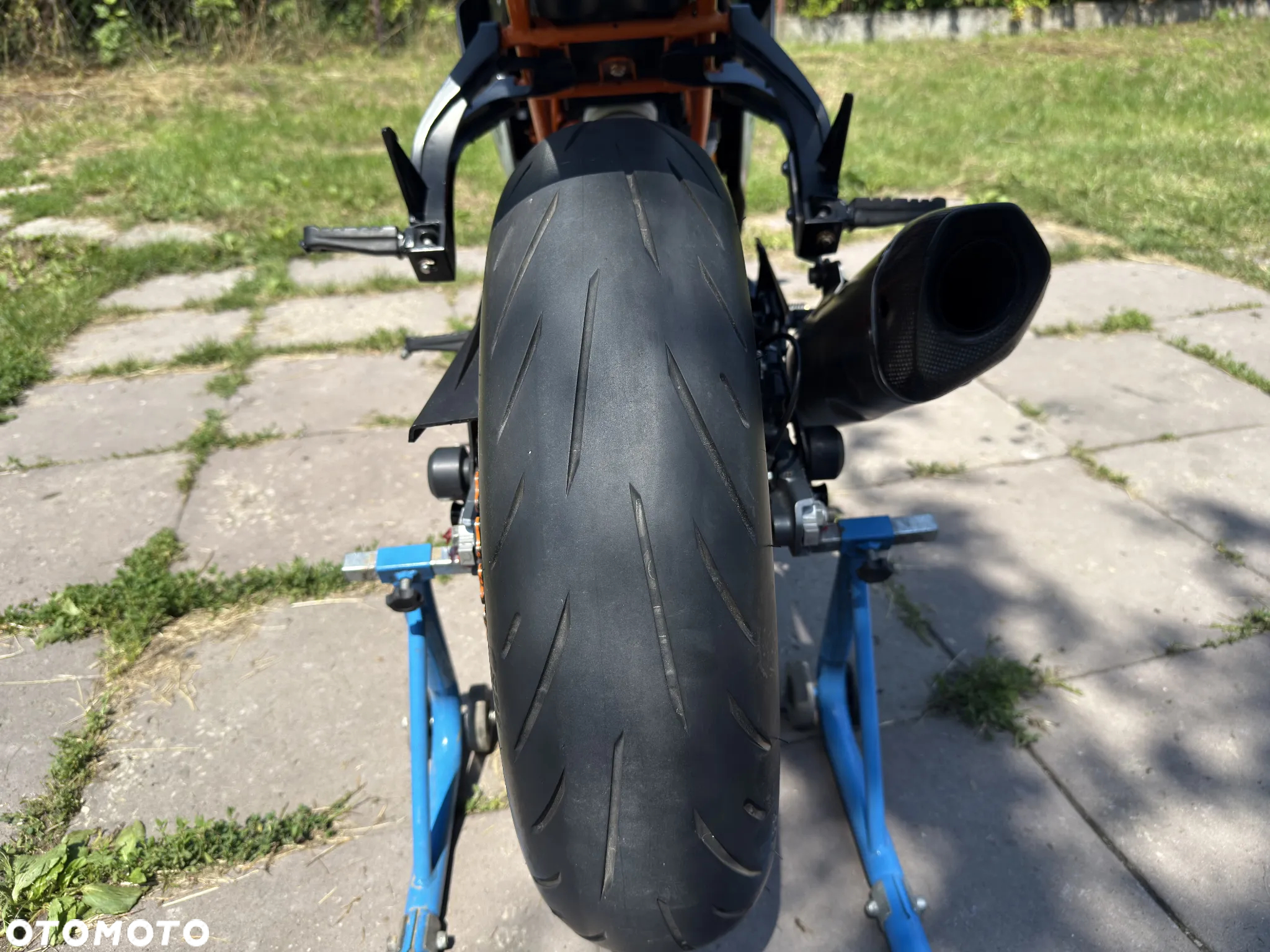 KTM RC 125 - 12