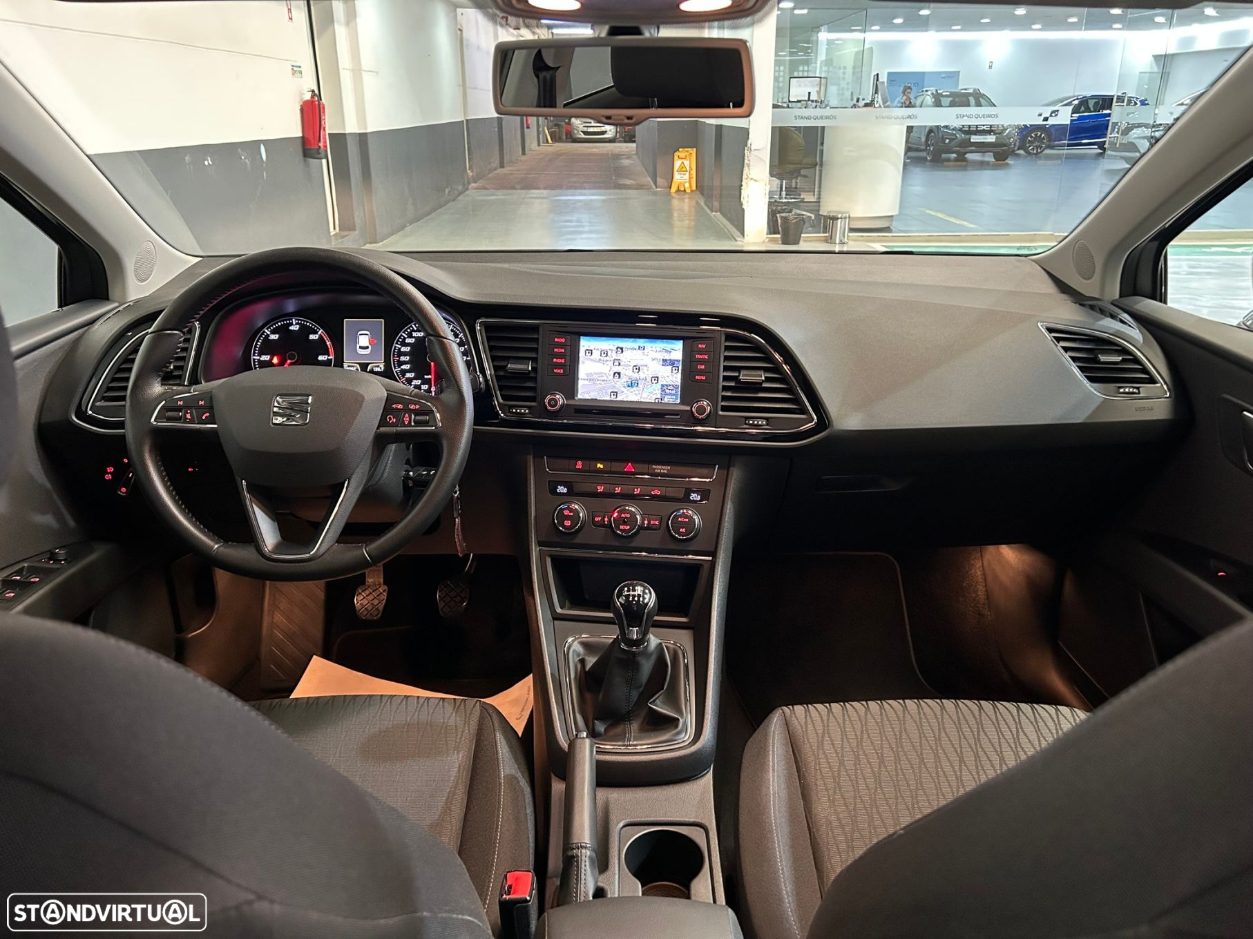 SEAT Leon 1.6 TDI Style S/S - 18
