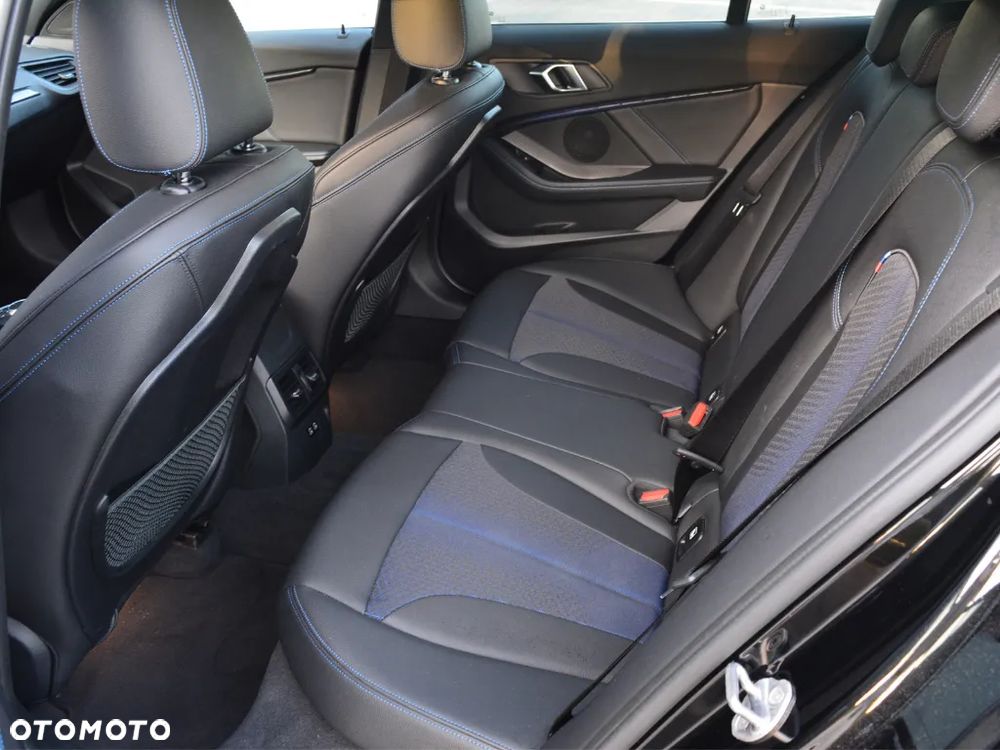BMW Seria 1 118i M Sport - 22