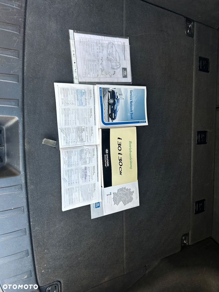 Hyundai i30 i30cw 1.6 Edition Plus - 24