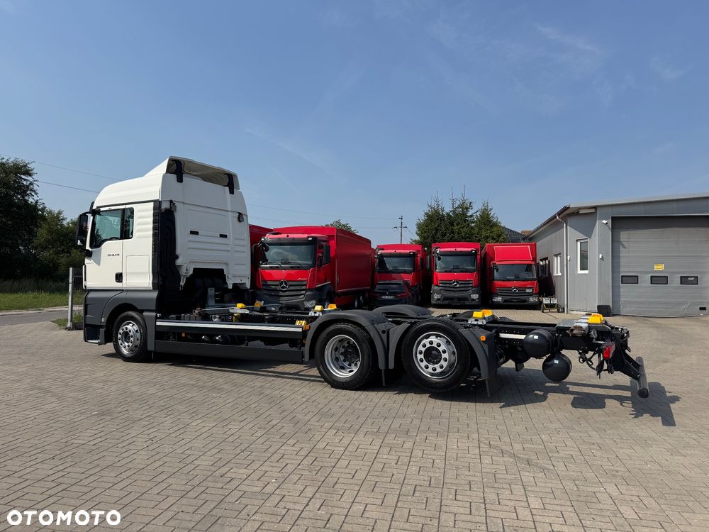 MAN TGX - 13