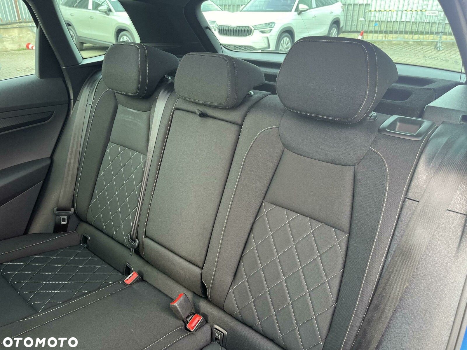 Skoda Karoq 2.0 TDI SCR 4x4 Sportline DSG - 32
