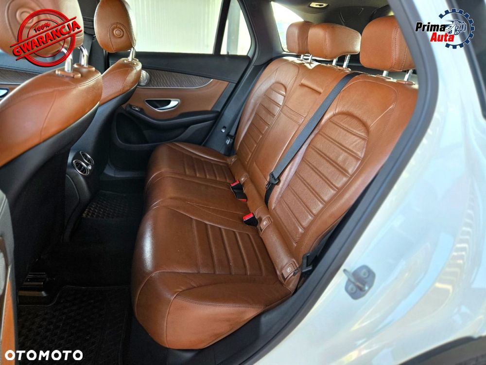 Mercedes-Benz GLC 220 d 4Matic 9G-TRONIC Edition 1 - 3