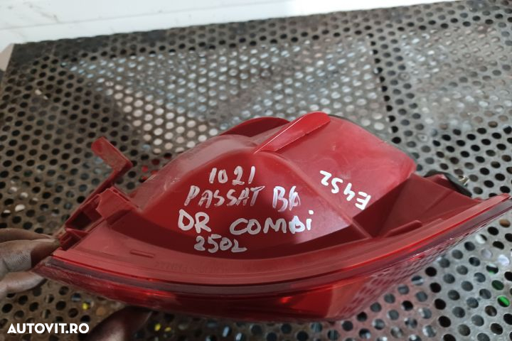Lampa / Tripla stop dreapta pe aripa 3C9945096N Volkswagen VW Passat - 3