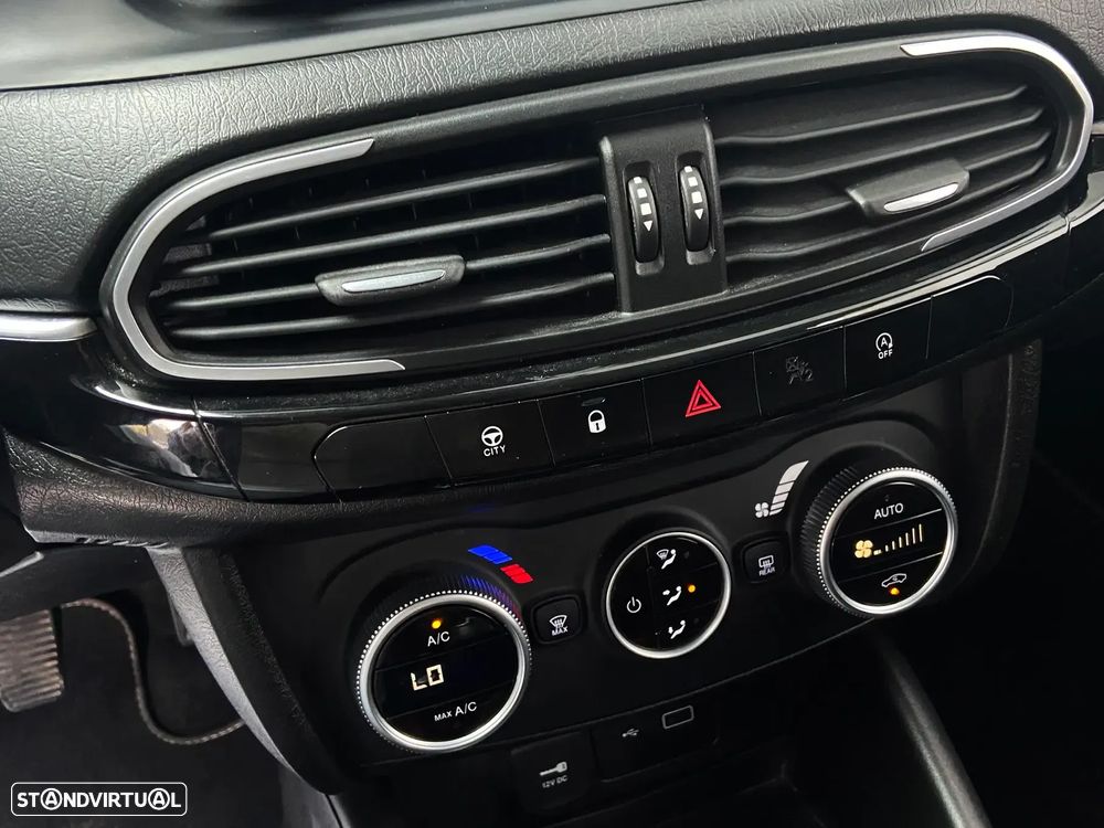 Fiat Tipo Station Wagon 1.3 Multijet Life - 23