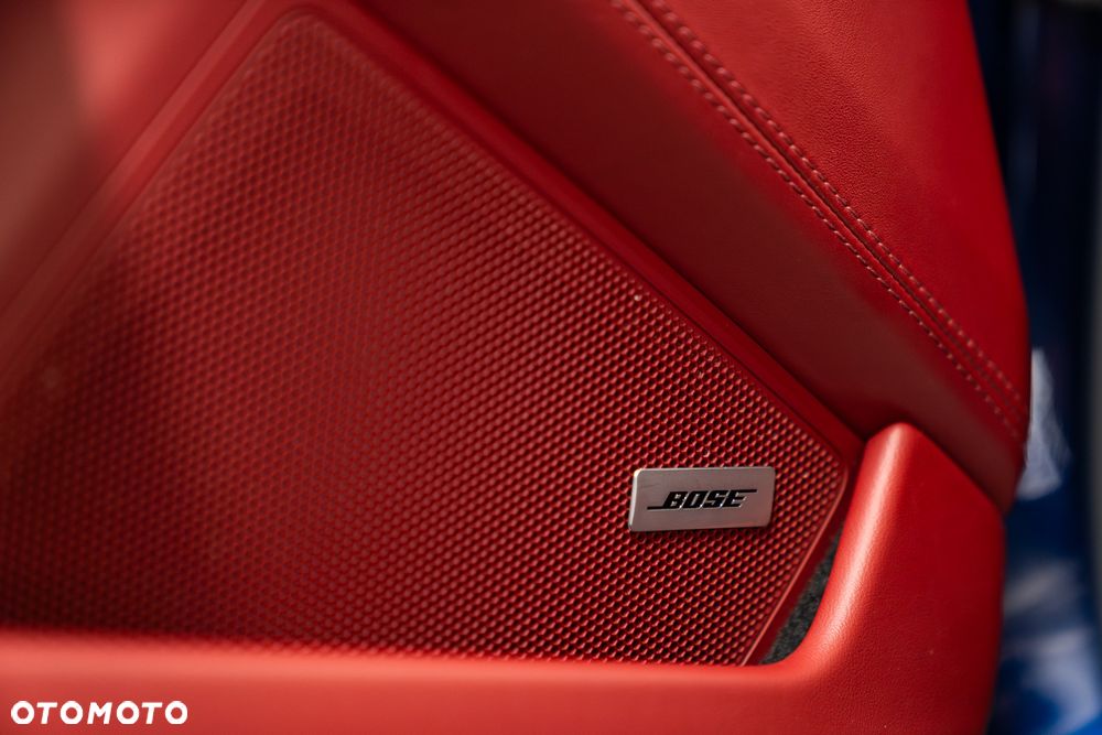 Porsche 911 Carrera 4S - 27