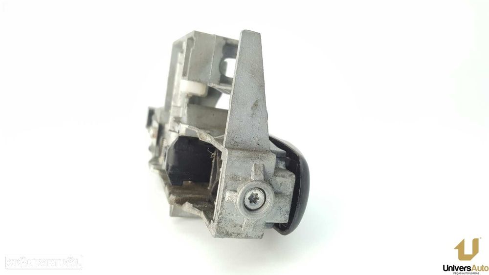 PUXADOR EXTERIOR FRENTE DIREITO CITROEN C4 BERLINA SX - 2