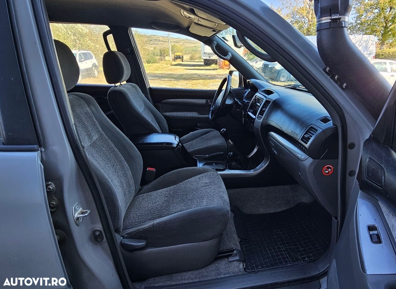 Toyota Land Cruiser 3.0 TD-4D VX - 11