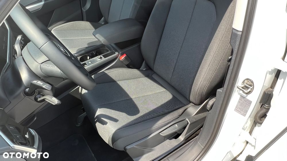 Audi Q3 35 TFSI Advanced S tronic - 20