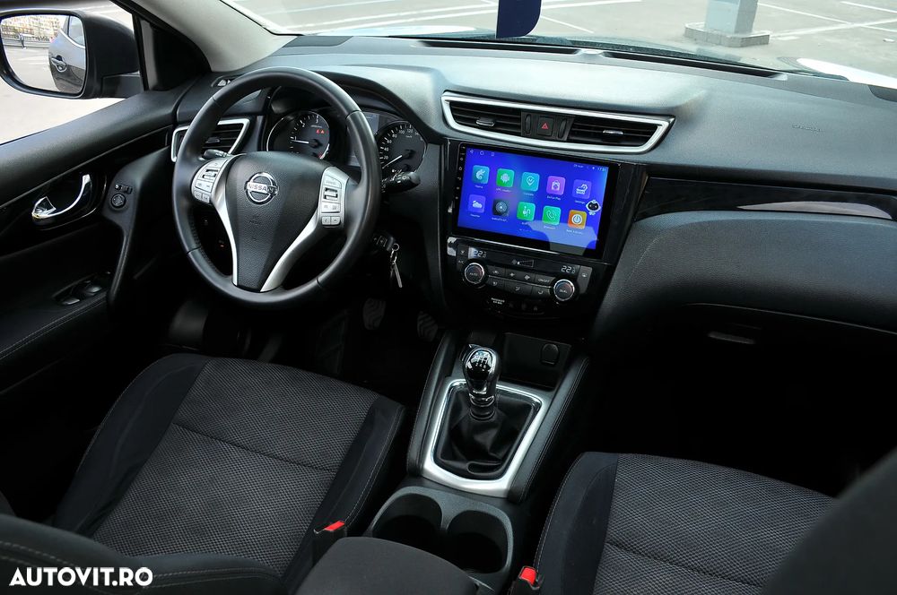Nissan Qashqai 1.5 DCI N-Connecta - 2
