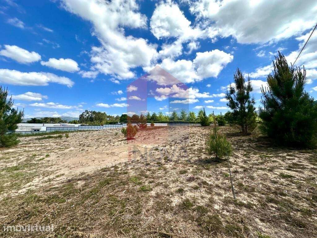 Terreno para construção, Sabariz - Grande imagem: 2/19