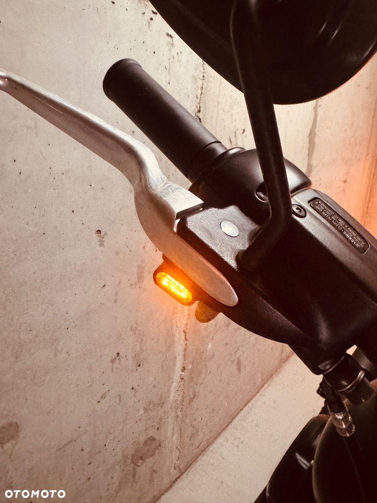 Harley-Davidson Dyna Fat Bob - 34