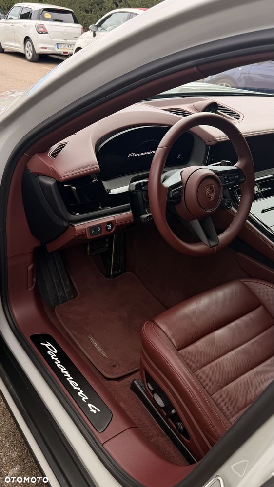 Porsche Panamera 4S - 5