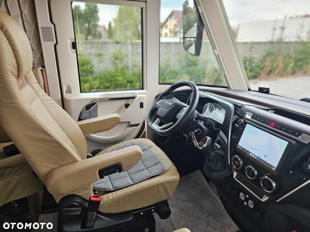 Carthago S-PLUS 64 XL QB - 11