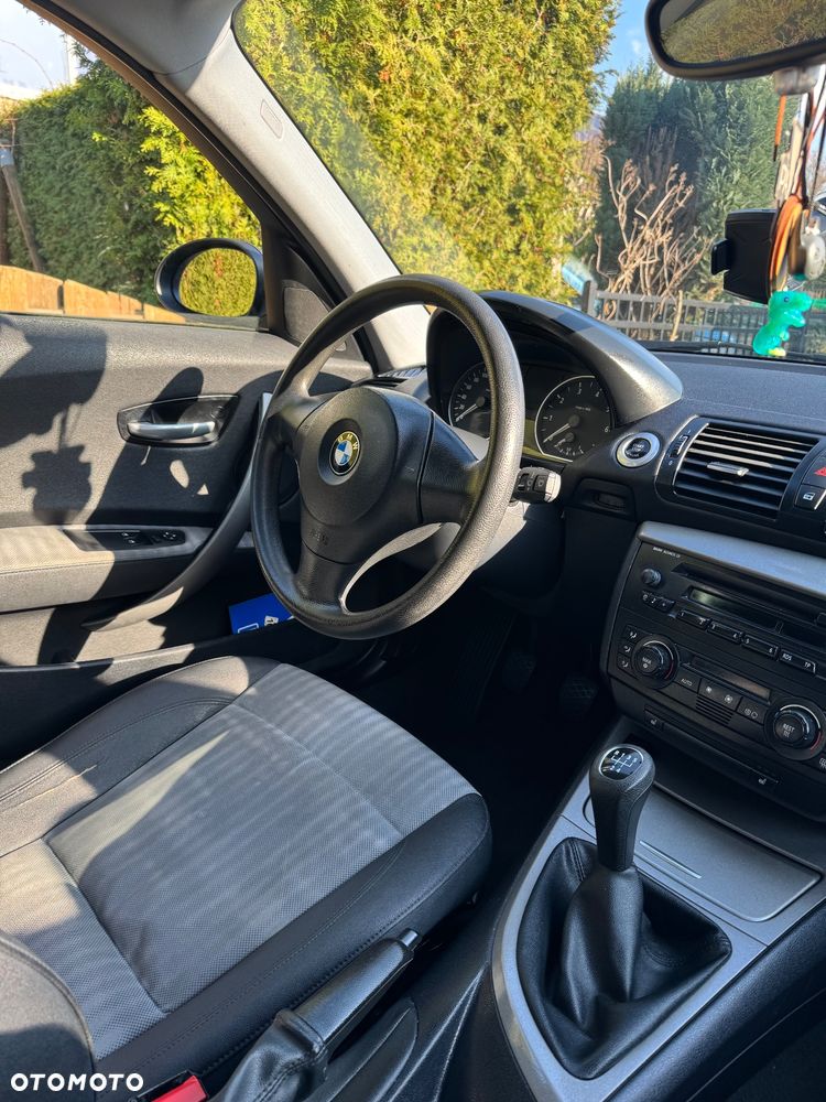 BMW Seria 1 - 8