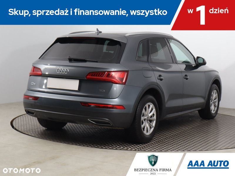 Audi Q5 - 6