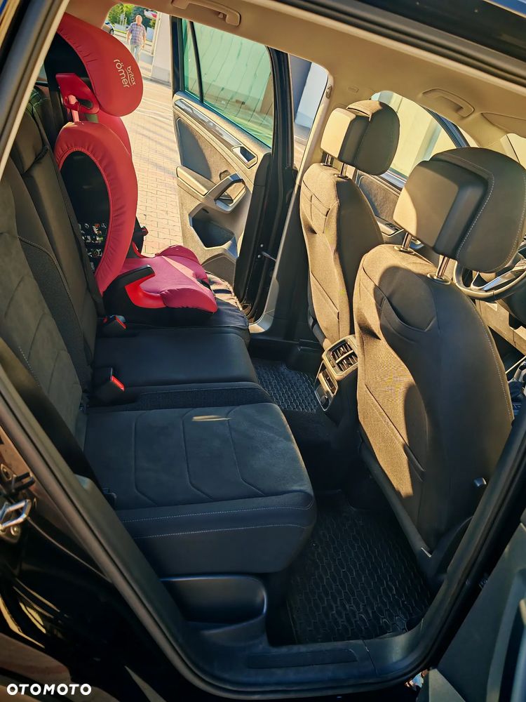 Volkswagen Tiguan 1.5 TSI EVO Elegance DSG - 37