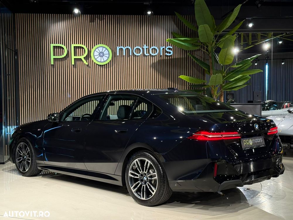 BMW Seria 5 520d Aut. - 11