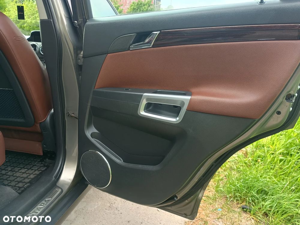 Opel Antara - 12