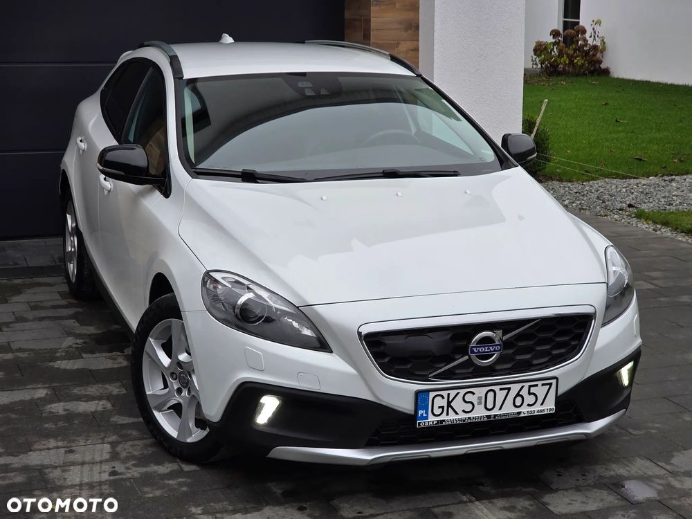 Volvo V40 Cross Country D4 Drive-E Momentum - 1